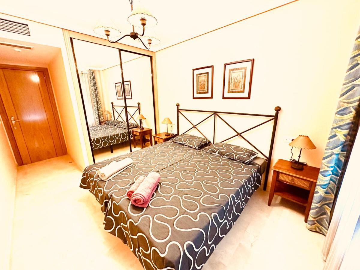 Amazing Beach Apartment!! Benalmádena Esterno foto